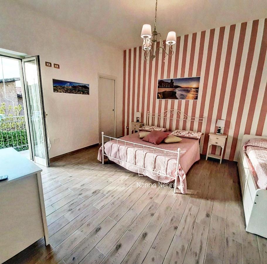 Апартаменти La Casa Di Nonna Nennella Санта-Марія-ді-Кастеллабате Екстер'єр фото