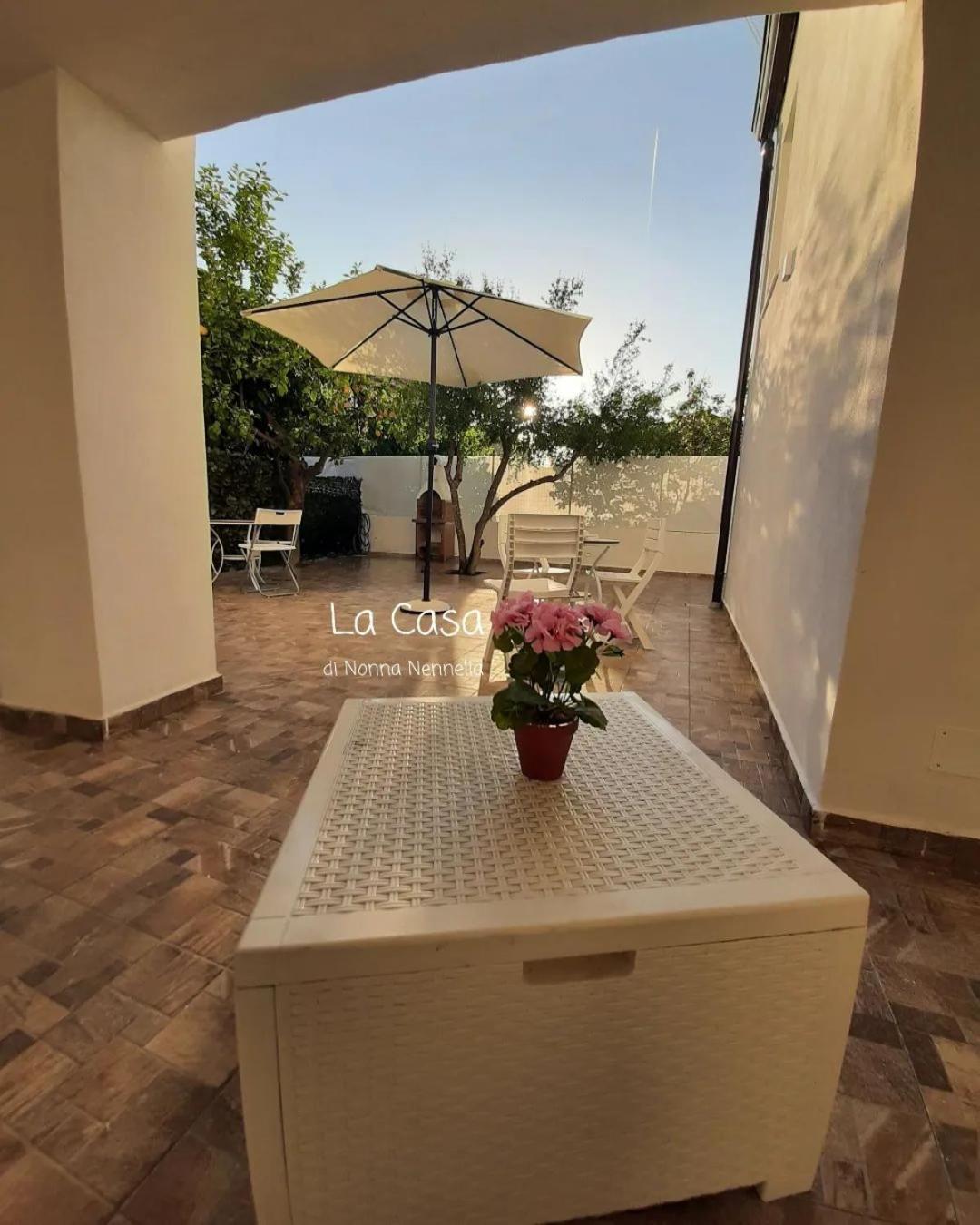 Апартаменти La Casa Di Nonna Nennella Санта-Марія-ді-Кастеллабате Екстер'єр фото